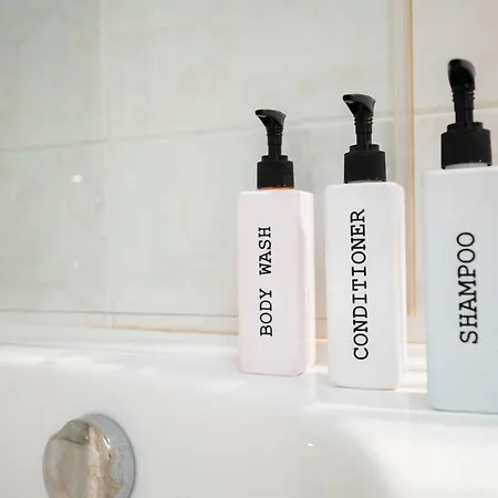 Charm Haven Apartman