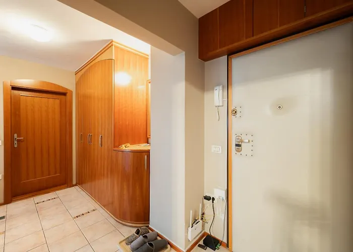 Charm Haven Apartment *